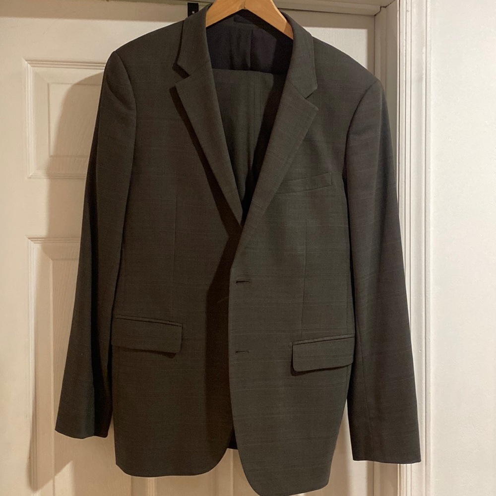 Theory Mens Suit 38r/30W
